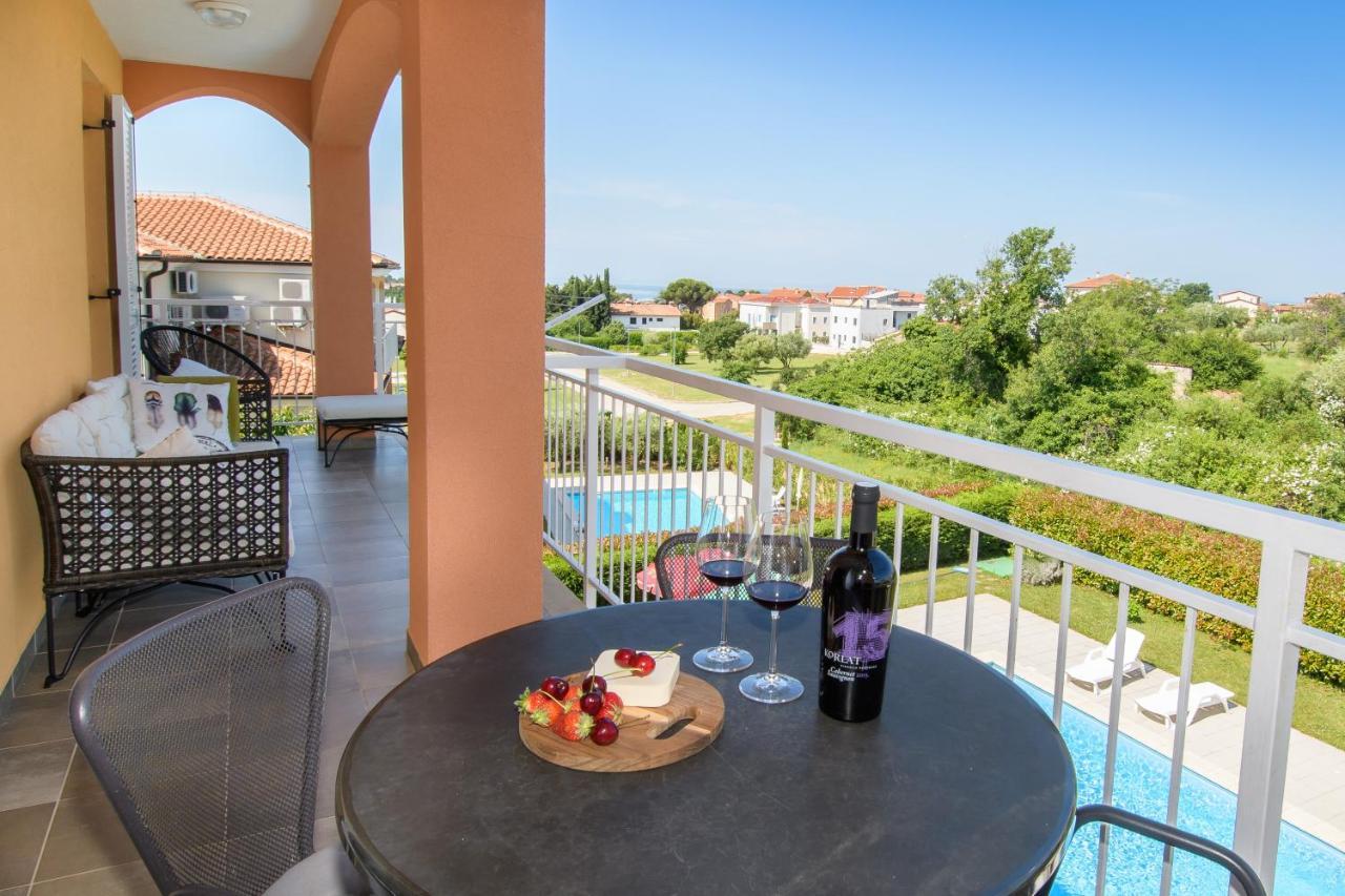 Aurea Novigrad Lägenhet Novigrad Istria Exteriör bild