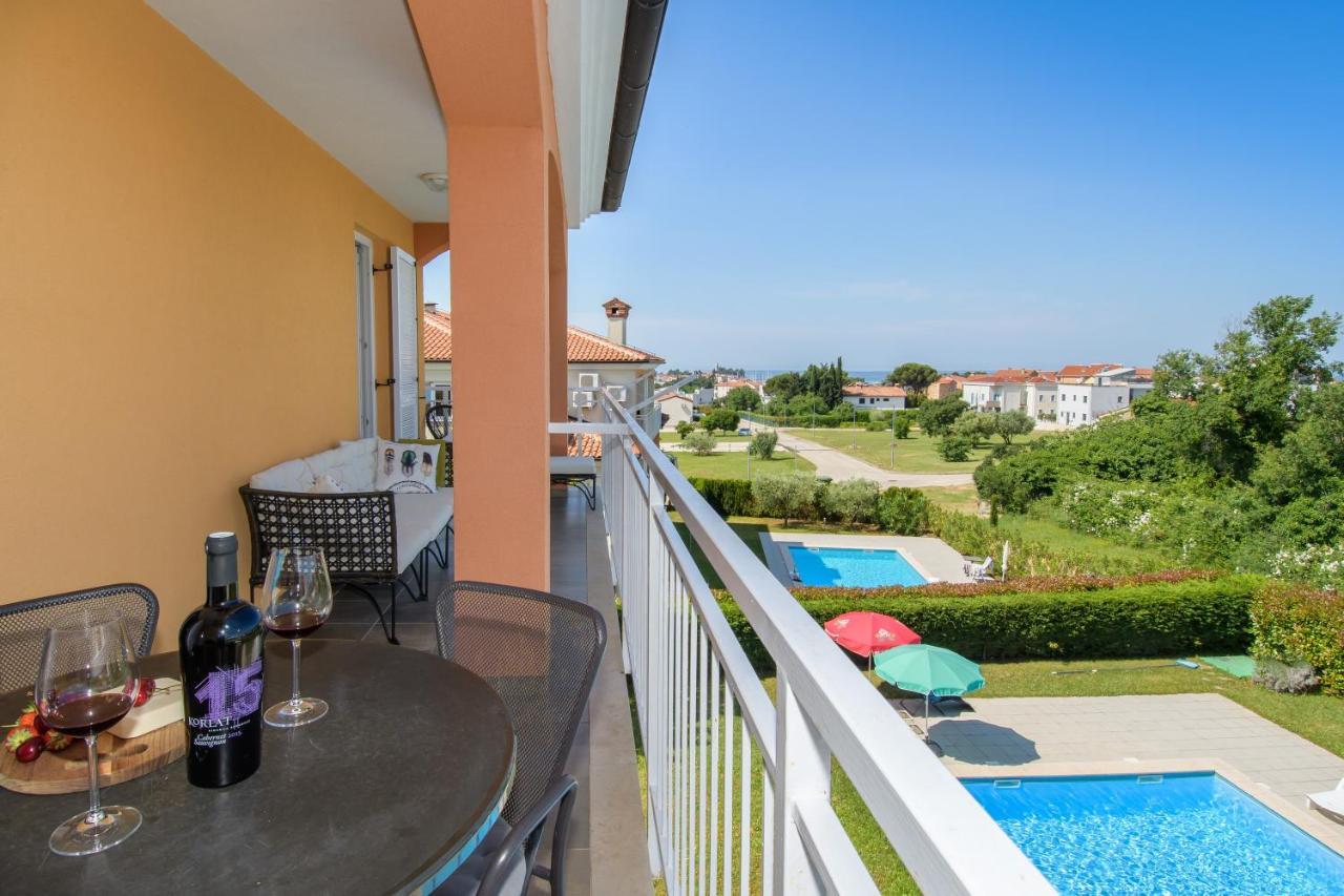 Aurea Novigrad Lägenhet Novigrad Istria Exteriör bild
