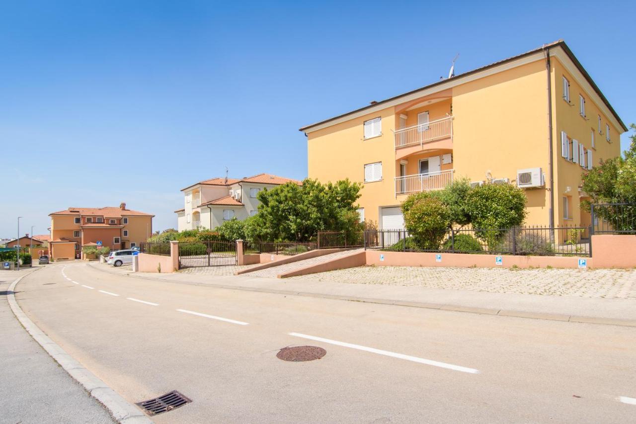 Aurea Novigrad Lägenhet Novigrad Istria Exteriör bild
